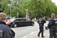 Sa 8.7. - Zufällig zur interessanten Zeit am Gorch-Fock-Wall gewesen - Putin