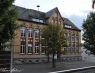 Altbau der Grundschule (1. und 2. Klasse im Klassenzimmer links unten)