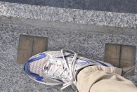 Mein Fuß vs. one foot