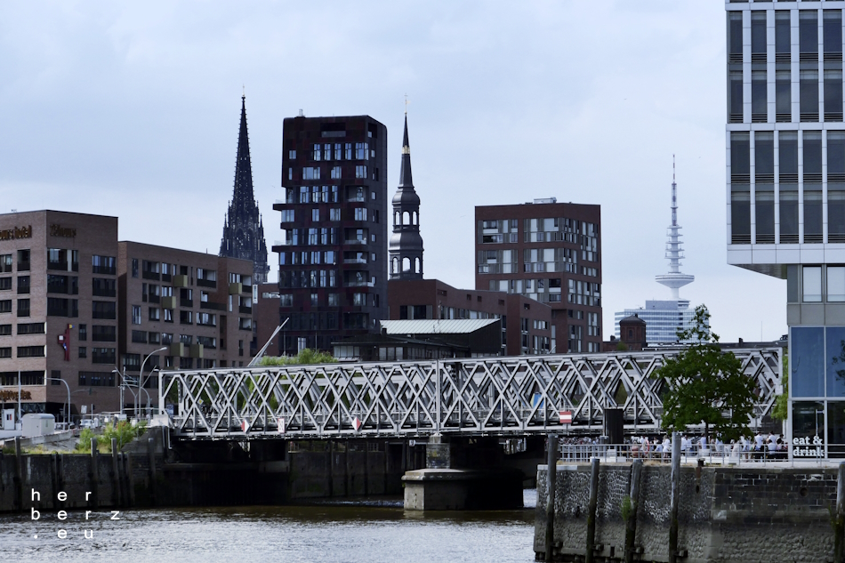 25/2023 – Drei andere Türme