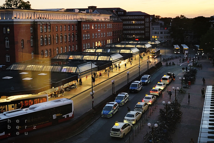 47/2023 – Busbahnhof Altona