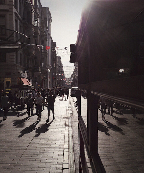 39/2025 – Lange Schatten spiegeln sich