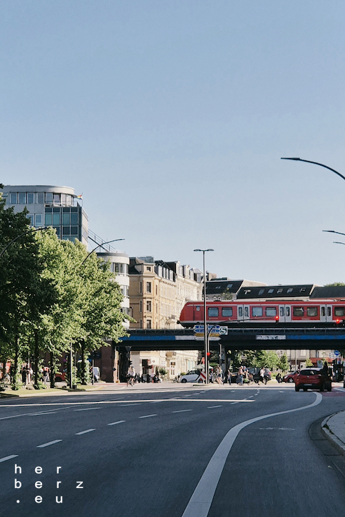 26/2026 – Bahn in der Stadt